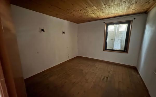 Maison à vendre    4 pièces •  Morestel