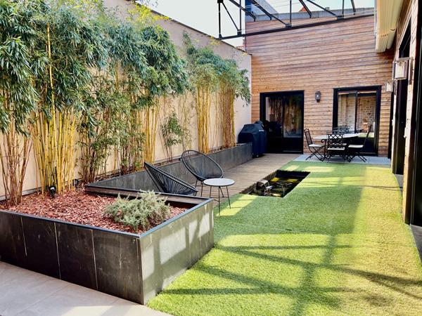Loft d'EXCEPTION SEMI-MEUBLE avec grande terrasse, proche du centre-ville et de la place des Carmes