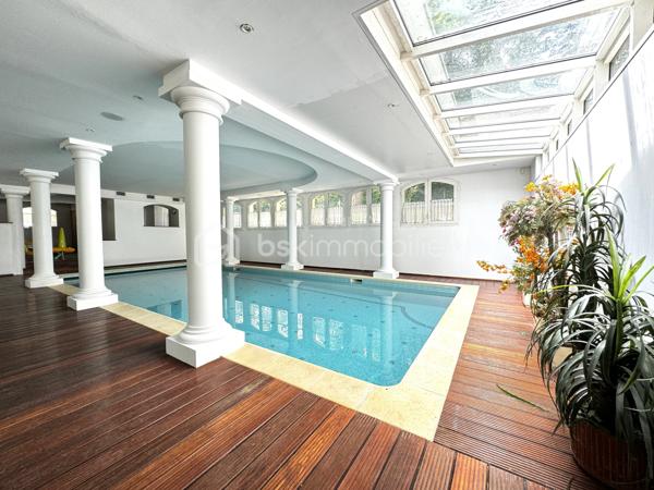 Propriete de 453 m²