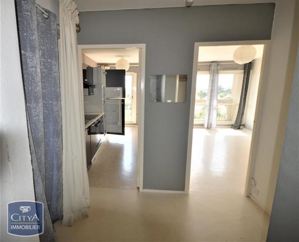 Appartement à vendre 1 pièce 44.1m² Cholet (49300)