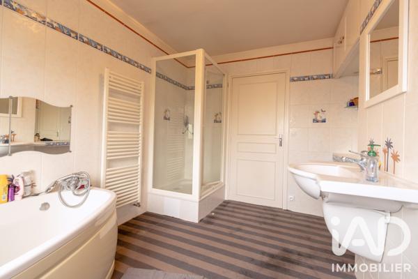 Appartement à vendre 3 pièces 95 m² Faches-Thumesnil