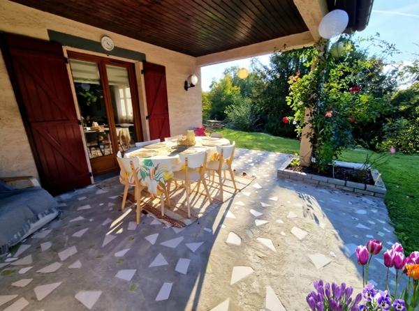 PROPRIÉTÉ avec VILLA PARC FORET à vendre 8 pièces proche CONTREXEVILLE (88) idéale GITE de groupe/ Maison - 6910 m2 de TERRAIN