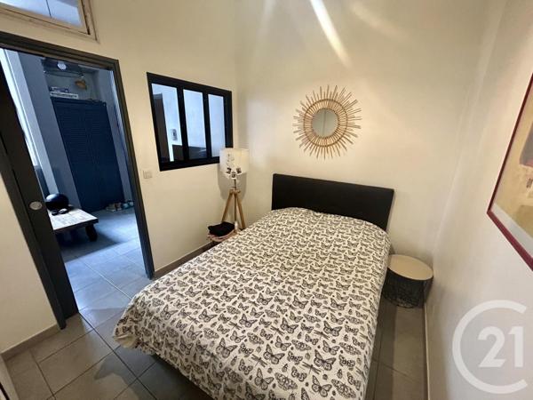 Immeuble à vendre  155 m2 NIMES - 30