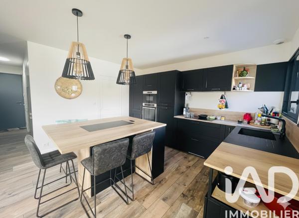 Maison à vendre 7 pièces 195 m² Dompierre-sur-Mer