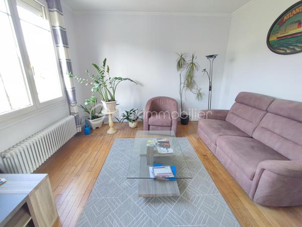 Maison en pierre de 83 m²