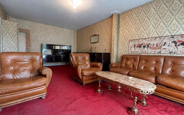 Appartement à vendre    2 pièces •  Linas