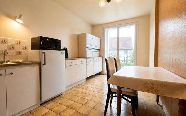 Appartement à vendre    2 pièces •  Linas