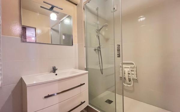 Appartement à vendre    2 pièces •  Linas
