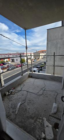 ST LAURENT DE MURE - Proche CENTRE Avenue Jean Moulin - Appartement 2 pièces NEUF - RT2012