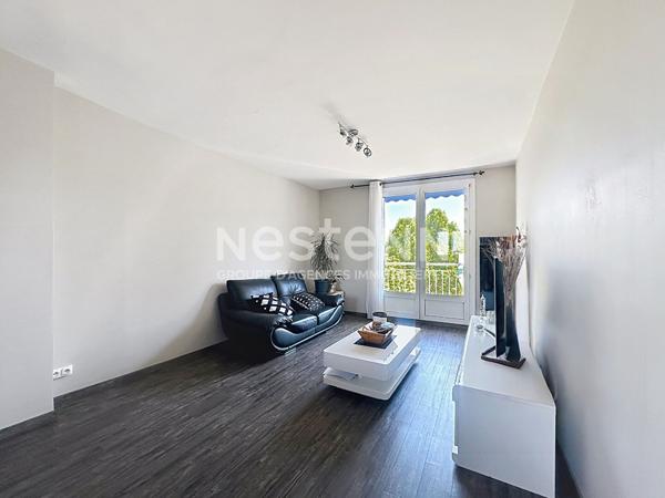 Appartement 3 pièces 2 chambres avec balcon, cave et garage - 69500 BRON