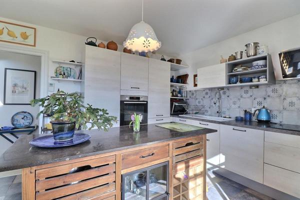 Maison d'architecte 8P 252 m² VALGELON-LA ROCHETTE (73110)