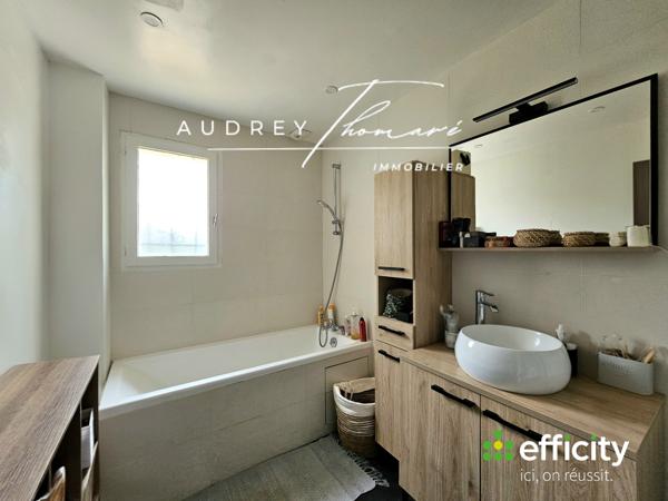 Maison 6 pièces - 112 m² Exclusivité efficity