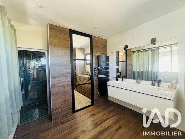 Maison (prestige) à vendre 8 pièces 210 m² Latour-Bas-Elne