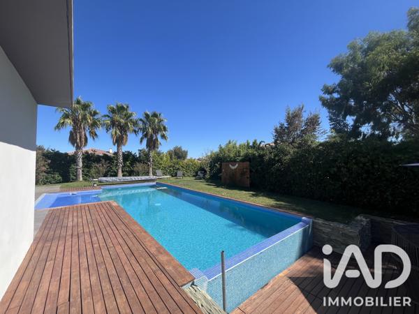 Maison (prestige) à vendre 8 pièces 210 m² Latour-Bas-Elne