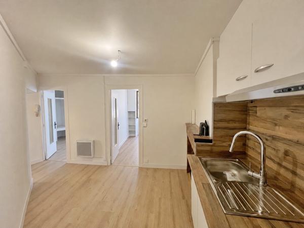 CHAMBERY - 2 pièces - 29,9 m²