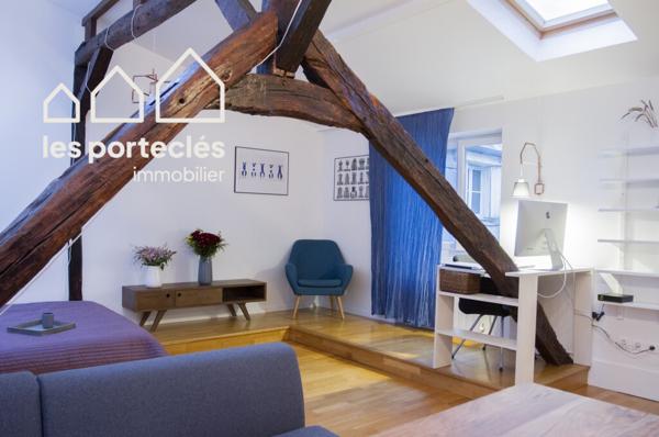 Esprit loft, sous les toits de Paris ...