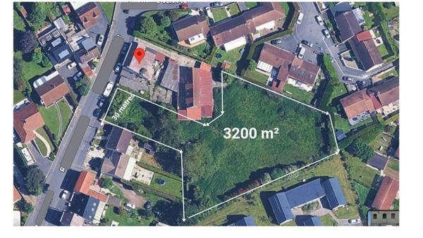 LIÉVIN – TERRAIN CONSTRUCTIBLE DE 3 200 M² AVEC 30 M DE FAÇADE