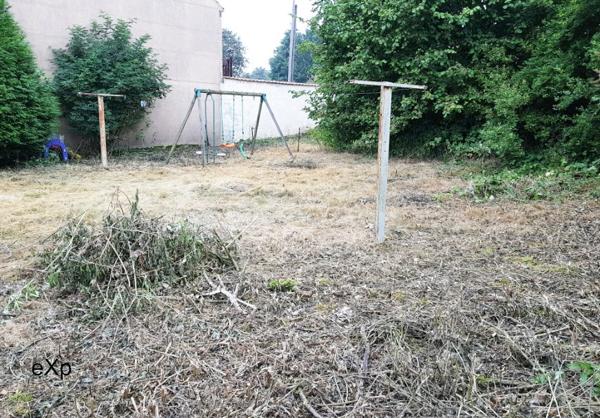 LIÉVIN – TERRAIN CONSTRUCTIBLE DE 3 200 M² AVEC 30 M DE FAÇADE
