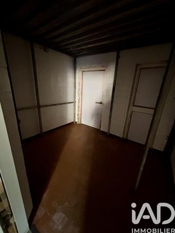 Immeuble à vendre 200 m² Saint-Florentin