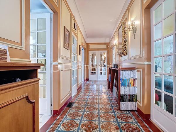 Maison de 250 m²