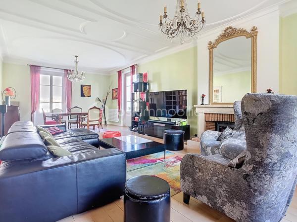 Maison de 250 m²