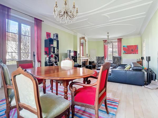 Maison de 250 m²