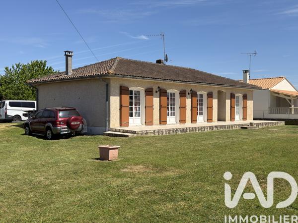 Maison à vendre 5 pièces 101 m² Saint-Yrieix-sur-Charente