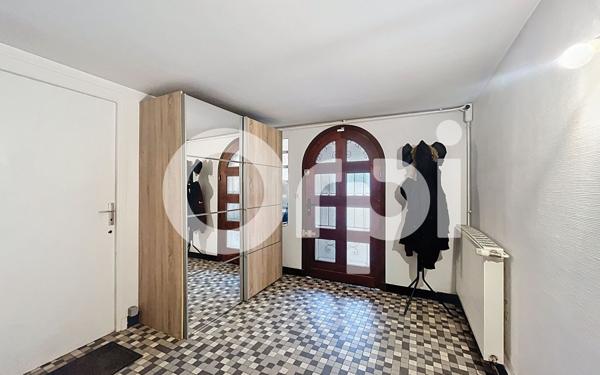 Maison à vendre    4 pièces •  Brive-la-Gaillarde