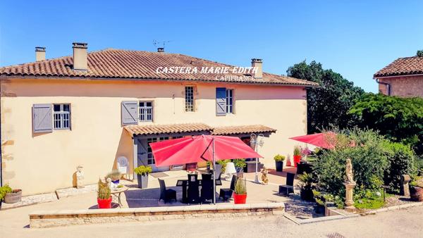 MAGNIFIQUE DOMAINE  à vendre 39 pièces AUCH (32)  sur 4,5 hectares