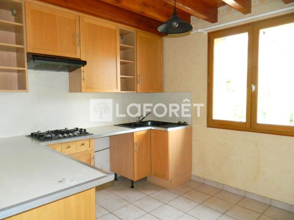 Location appartement près de Roanne - 3 pièce(s) - 49 m² - 450 € par mois