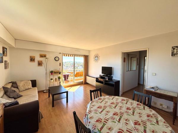 T2 au sein d'une résidence de standing quartier BEYRIS