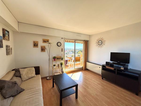 T2 au sein d'une résidence de standing quartier BEYRIS