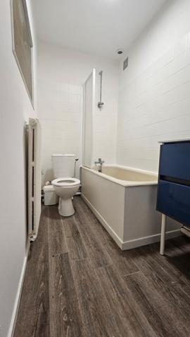 Appartement à louer 650 € CC Nantes 2 p 43 m² DPE D
