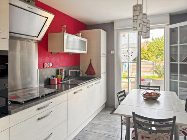 Maison Bouessay 5 pièce(s) 92 m2