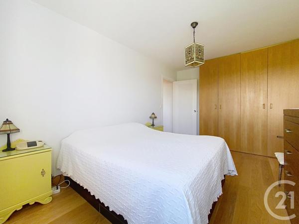 Appartement F5 à vendre  5 pièces - 100,79 m2 CHARTRES - 28