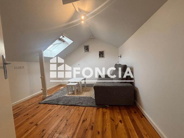 Location Appartement 2 pièces 45 m² - 4 BIS RUE DE LA SAPE Jouy Le Moutier 95280