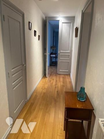 VANNES CENTRE VILLE - APPARTEMENT DE CARACTERE