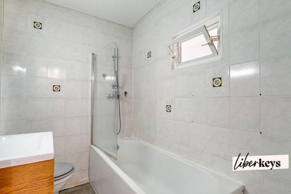 Maison 135 m² – 4 chambres + pièce polyvalente – Grand volume à petit prix
