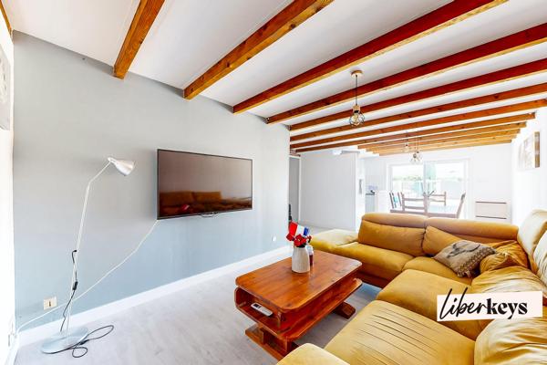 Maison 135 m² – 4 chambres + pièce polyvalente – Grand volume à petit prix
