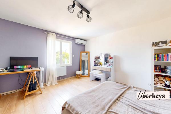 Maison 135 m² – 4 chambres + pièce polyvalente – Grand volume à petit prix
