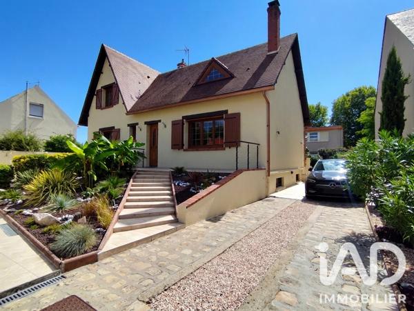 Maison à vendre 6 pièces 176 m² Fleury-les-Aubrais