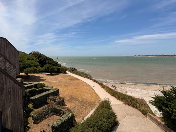 Appartement La Rochelle 2 pièce(s) 62 m2 La rochelle Appartement La Rochelle 2 pièce(s) 62 m2 La rochelle