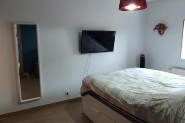 Vente - Maison 6 pièces 180 m 2 CHANGE (72560)
