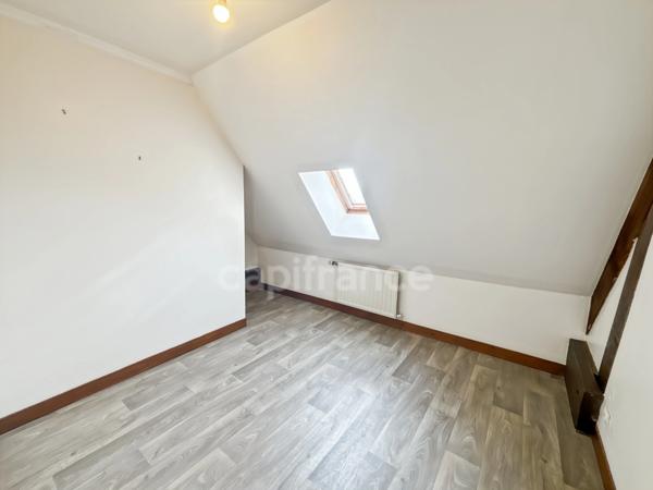 Maison à vendre AIGNE (72) 3 chambres et un bureau