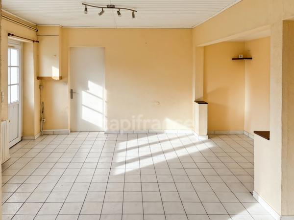 Maison à vendre AIGNE (72) 3 chambres et un bureau
