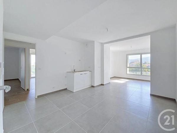 Appartement T3 à vendre  3 pièces - 55,40 m 2   MARSEILLE  - 13008