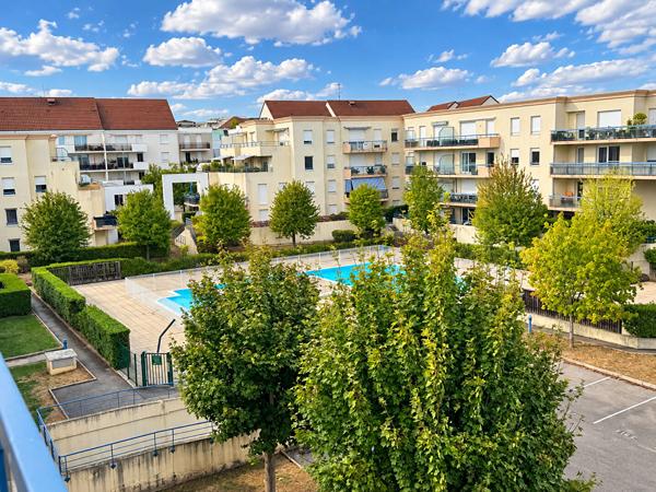 Appartement T2 avec piscine dans résidence récente sans vis-à-vis