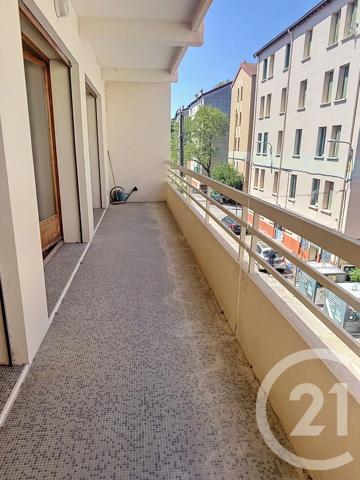 Appartement F4 à vendre  4 pièces - 105 m 2   CAVAILLON  - 84