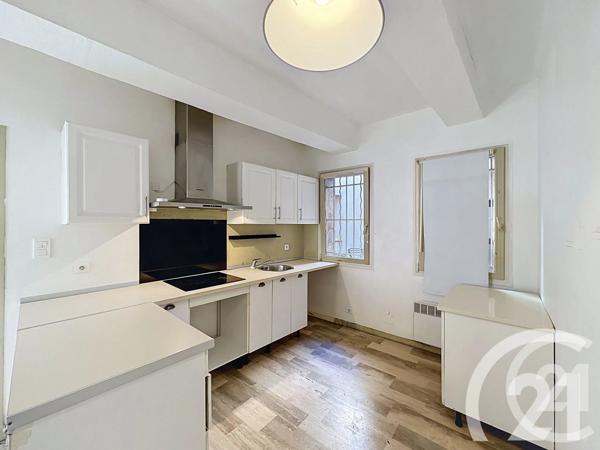 Appartement F4 à vendre  4 pièces - 105 m 2   CAVAILLON  - 84