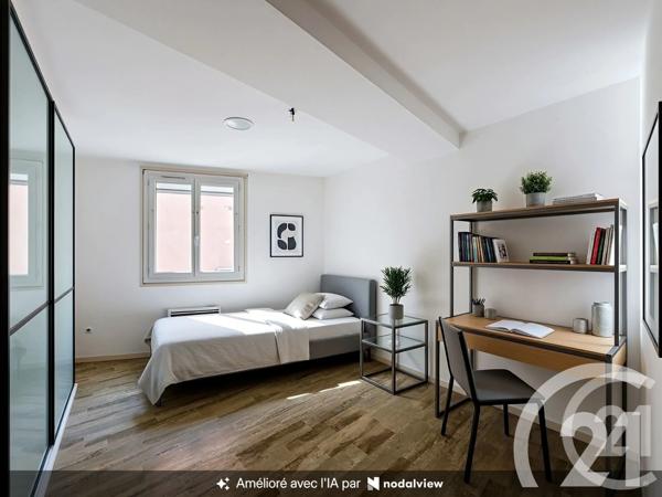 Appartement F4 à vendre  4 pièces - 105 m 2   CAVAILLON  - 84